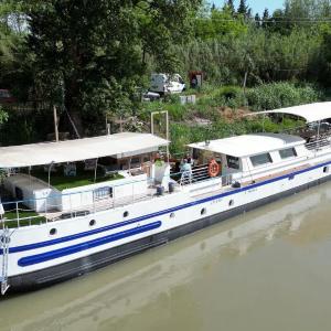 Photo Péniche Spa Le Makara - Avignon